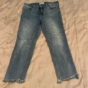 Freepeople raw hem distressed cropped skinny 29
